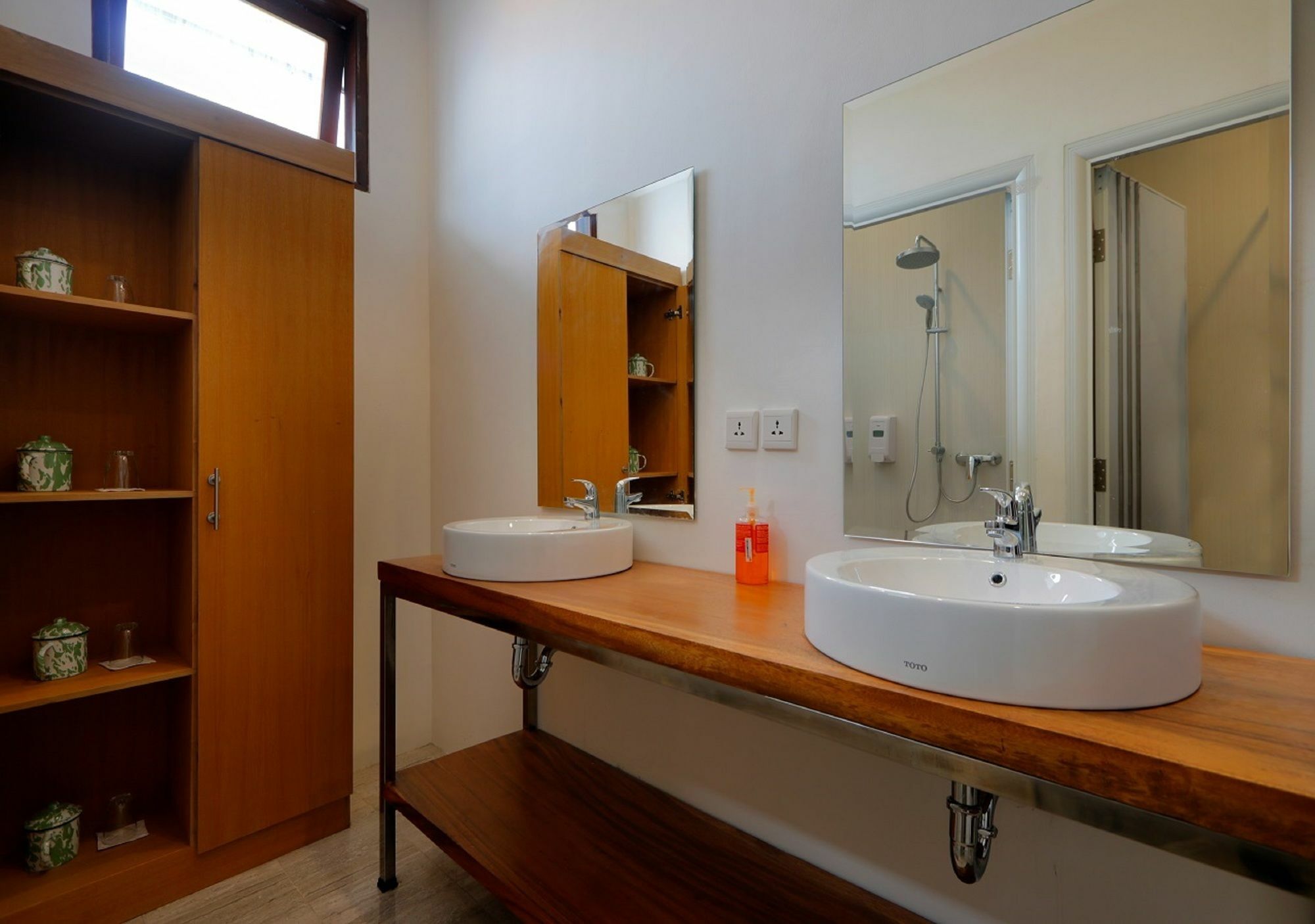 Hotel Bali Bee House Kerobokan Exterior foto